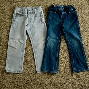 2 pair boys pants, size 5 - never been worn - The Children’s Place and Gymboree